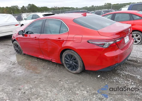 2024 Toyota Camry Le z USA, uszkodzony, nr VIN 4T1C11AK3RU215163